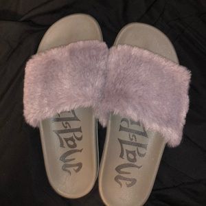 Fluffy Slides
